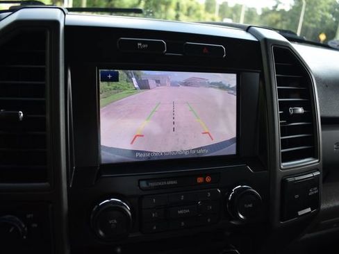 Used 2021 Ford F350 XL w/ Power Equipment Group RWD image 14