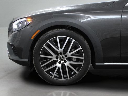 Used 2023 Mercedes-Benz E 450 4MATIC All-Terrain Wagon image 6