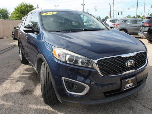 Used 2018 Kia Sorento LX AWD/4WD image 8