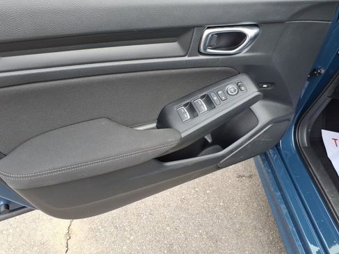 New 2026 Honda Civic Sport image 9