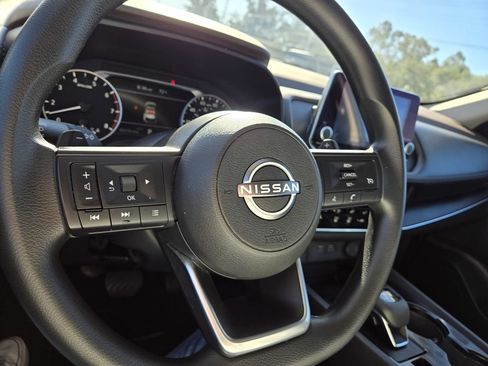 Certified 2023 Nissan Rogue S AWD/4WD image 19