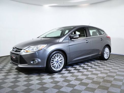 Used 2012 Ford Focus SEL FWD image 5