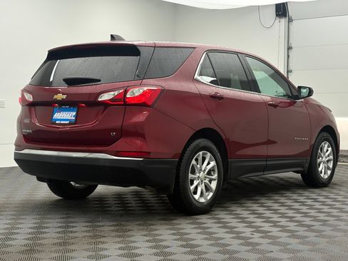 Used 2020 Chevrolet Equinox LT w/ Driver Convenience Package FWD image 7