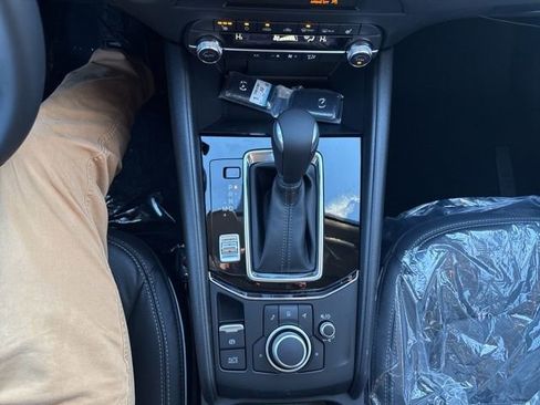 New 2025 MAZDA CX-5 AWD 2.5 S w/ Preferred Package image 14