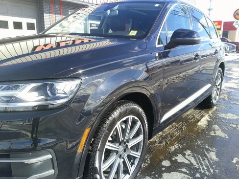 Used 2017 Audi Q7 3.0T Premium Plus w/ Premium Plus Package image 15