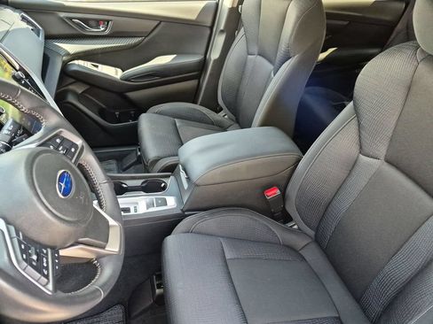 Used 2025 Subaru Ascent Premium AWD/4WD image 25