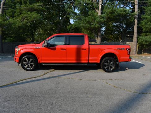 Used 2017 Ford F150 XLT w/ Equipment Group 302A Luxury AWD/4WD image 3