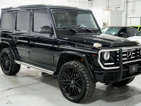 Used 2017 Mercedes-Benz G 550 image 8