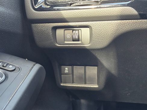 Certified 2025 Honda Civic Sport image 17