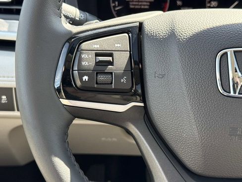 Used 2026 Honda Odyssey EX-L image 10