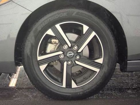 Used 2025 Nissan Sentra SV FWD image 19