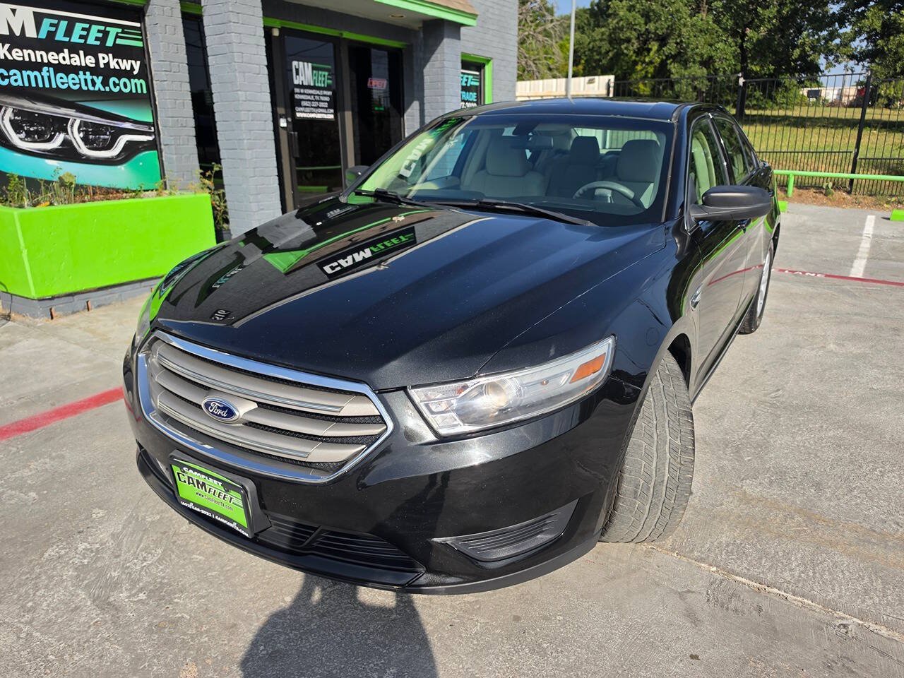 Used 2013 Ford Taurus SE FWD image 56