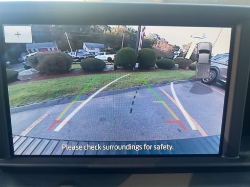 Used 2024 Ford Maverick Lariat w/ Black Appearance Package image 31