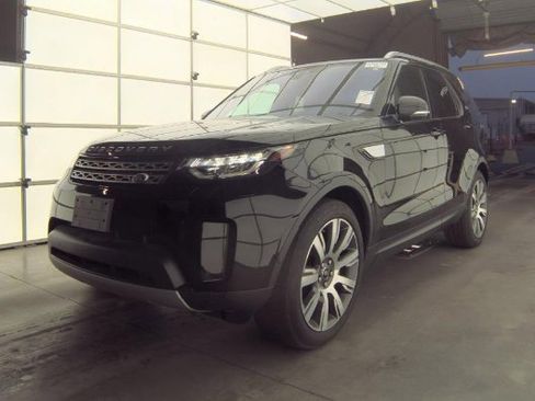 Used 2019 Land Rover Discovery HSE image 1