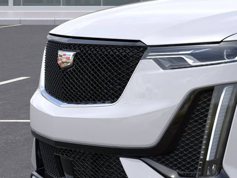 New 2025 Cadillac XT6 Sport w/ Technology Package image 13