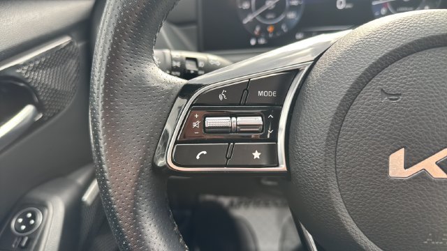 Used 2024 Kia Seltos SX w/ SX Sunroof Package AWD/4WD image 22