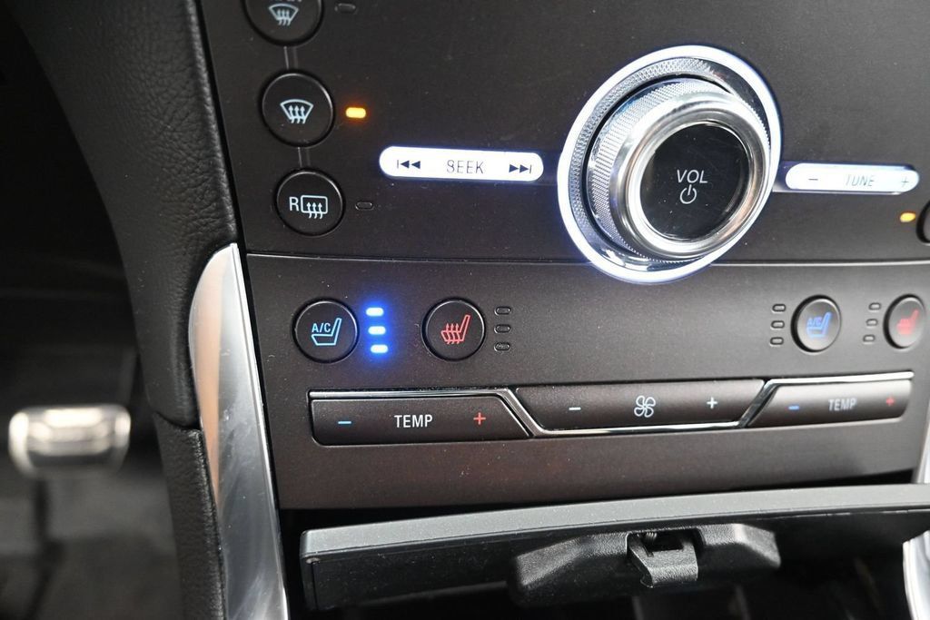 Used 2020 Ford Edge ST w/ Equipment Group 401A AWD/4WD image 31