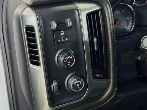 Used 2017 Chevrolet Silverado 1500 LTZ Z71 w/ LTZ Plus Package AWD/4WD image 11