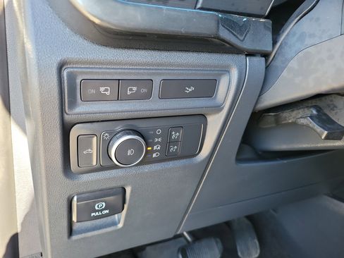 Used 2022 Ford F150 XLT w/ Equipment Group 302A High image 32