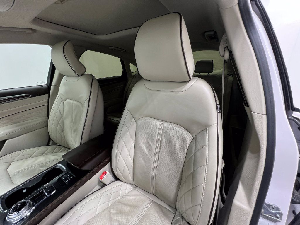 Used 2018 Ford Fusion Platinum FWD image 15
