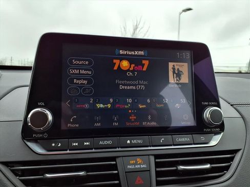 Used 2020 Nissan Altima 2.5 SV image 9