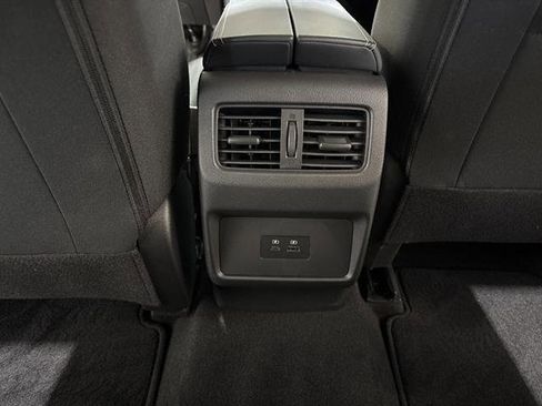 Used 2023 Nissan Rogue SV AWD/4WD image 23