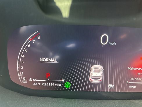 Certified 2023 Acura MDX FWD w/ Technology Package image 10