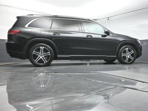 Used 2021 Mercedes-Benz GLS 450 4MATIC image 40