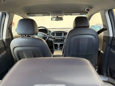 Used 2018 Hyundai Ioniq Limited FWD image 14