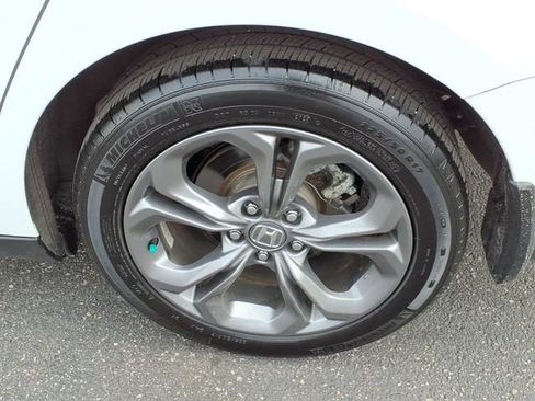 Certified 2023 Honda Accord EX image 11