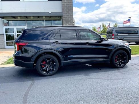 Used 2022 Ford Explorer ST w/ Equipment Group 401A AWD/4WD image 6
