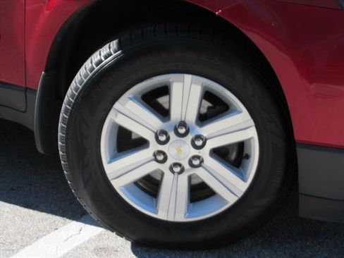 Used 2014 Chevrolet Traverse LT image 7