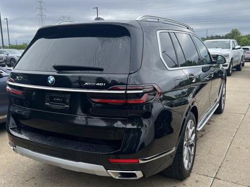 Used 2026 BMW X7 xDrive40i AWD/4WD image 3