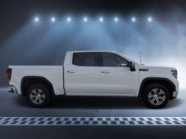 Used 2025 GMC Sierra 1500 SLT RWD image 2