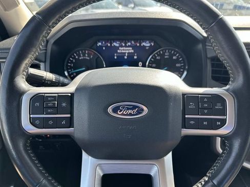 Used 2024 Ford Expedition Max XLT image 33