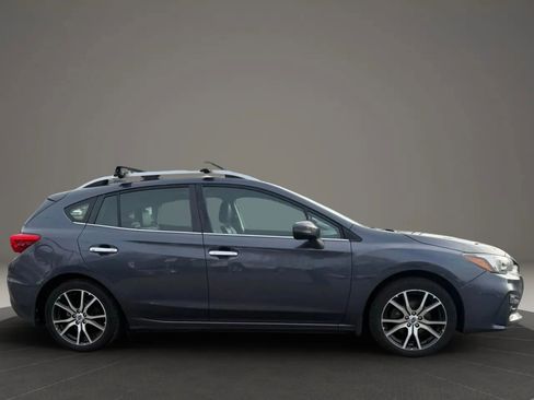 Used 2017 Subaru Impreza 2.0i Limited w/ Moonroof/BSD & Rcta/Eyesight image 4