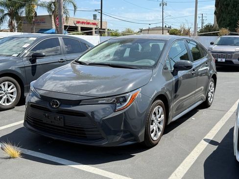 Used 2024 Toyota Corolla LE FWD image 3