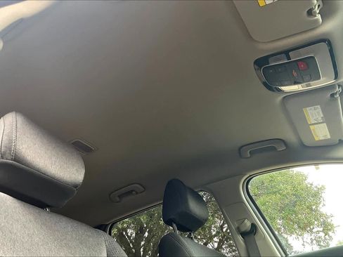 Certified 2023 Hyundai Santa Fe SEL image 12