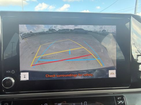 Used 2025 Toyota Camry LE FWD image 21