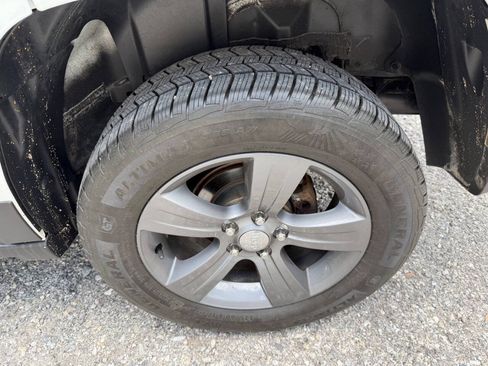 Used 2017 Jeep Patriot High Altitude AWD/4WD image 27