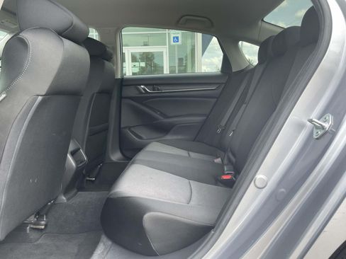 Used 2021 Honda Accord LX image 9