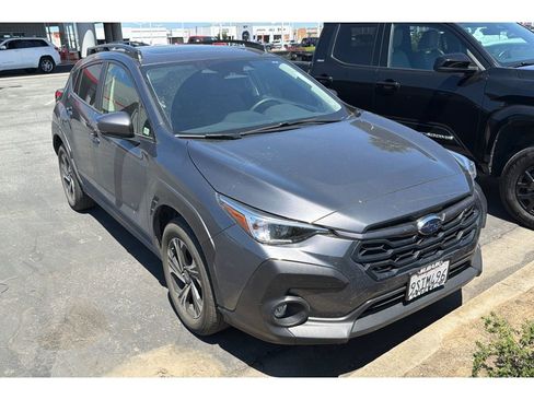 Used 2025 Subaru Crosstrek 2.0i Premium AWD/4WD image 2