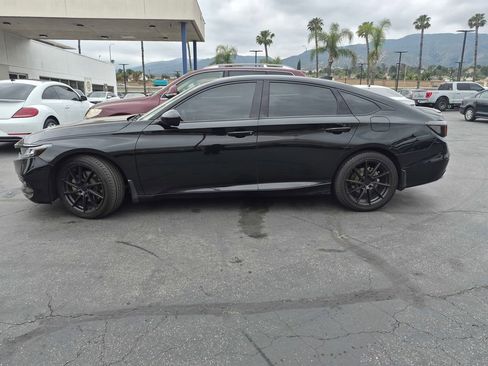 Used 2020 Honda Accord Sport image 4
