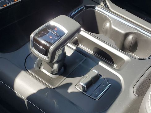 New 2026 GMC Sierra 1500 AT4X AWD/4WD image 18