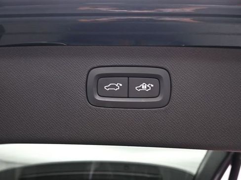 Used 2023 Volvo XC90 B6 Plus w/ Protection Package Premier AWD/4WD image 33
