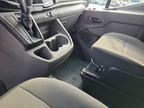 Certified 2024 Ford Transit 350 XLT image 29