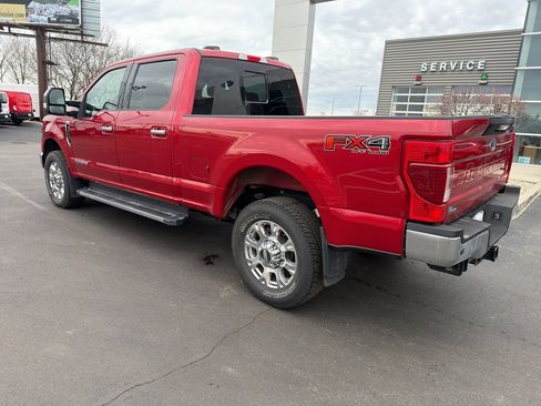 Used 2022 Ford F350 Lariat w/ Chrome Package image 8