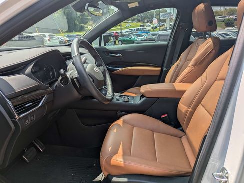Used 2023 Cadillac XT4 Sport FWD image 21