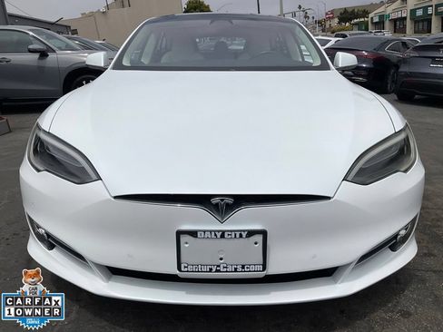 Used 2018 Tesla Model S 75D AWD/4WD image 2