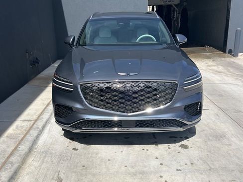 New 2026 Genesis GV70 2.5T Advanced image 2